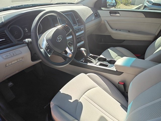 Used 2018 Lakeside Blue Hyundai SEL image 16