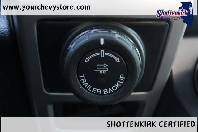 Used 2018 White Ford Lariat image 29