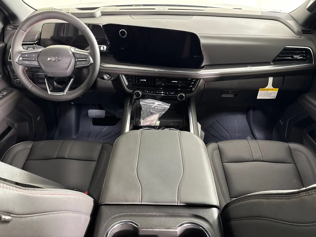 2026 Chevrolet Suburban RST - Photo 17