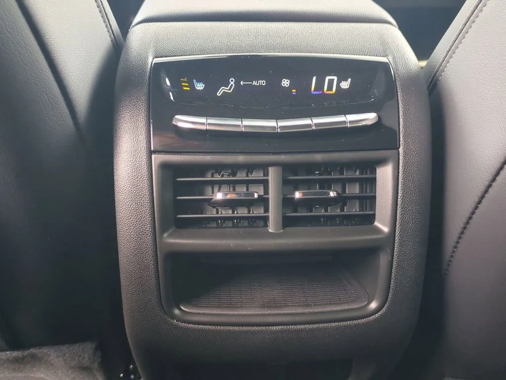 2026 Cadillac XT5 Premium Luxury - Photo 28