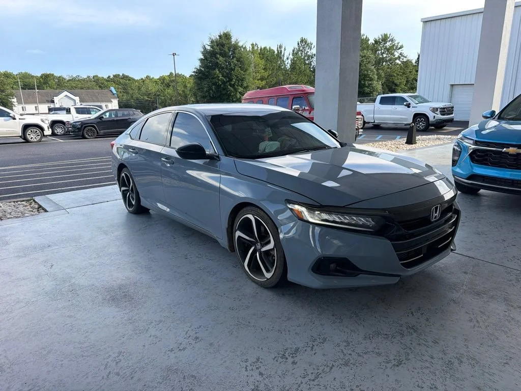 Used 2021 Gray Honda Sport image 2
