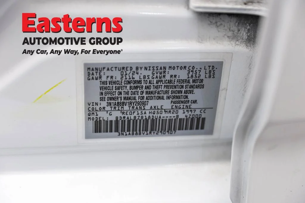 Used 2024 White Nissan S image 34