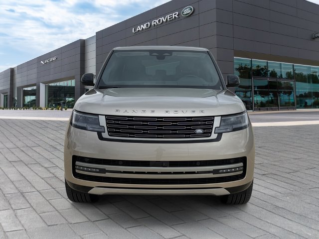 New 2027 Batumi Gold Land Rover SE image 8
