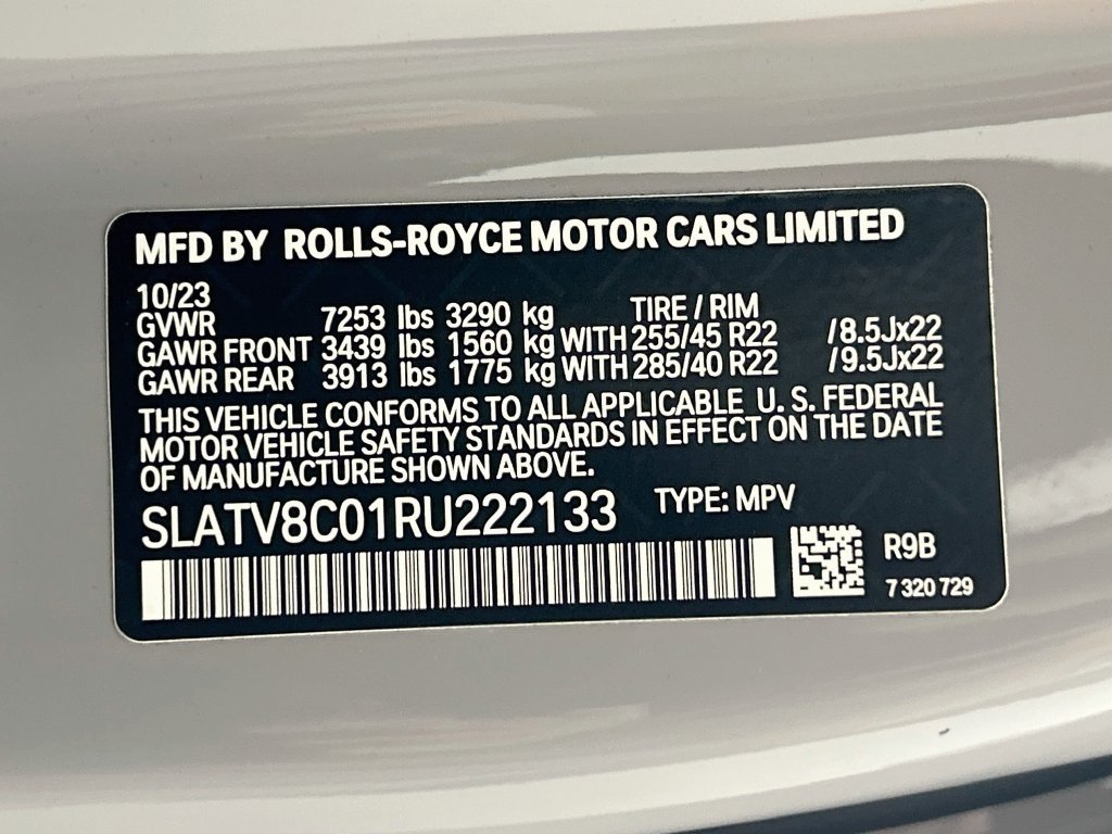 Used 2024 Stone Gray Rolls-Royce Black Badge image 34
