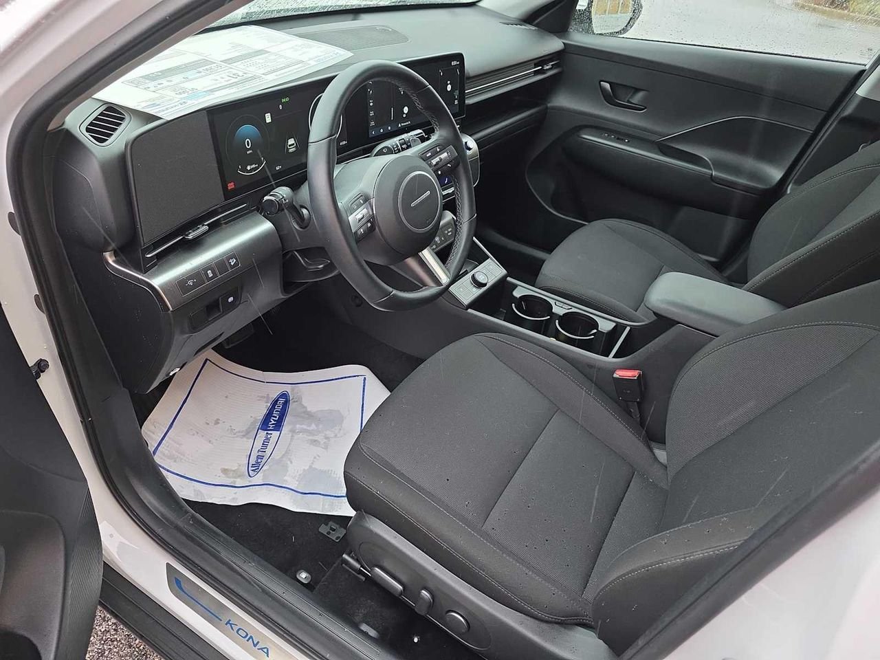 2025 Hyundai Kona SEL Convenience - Photo 8