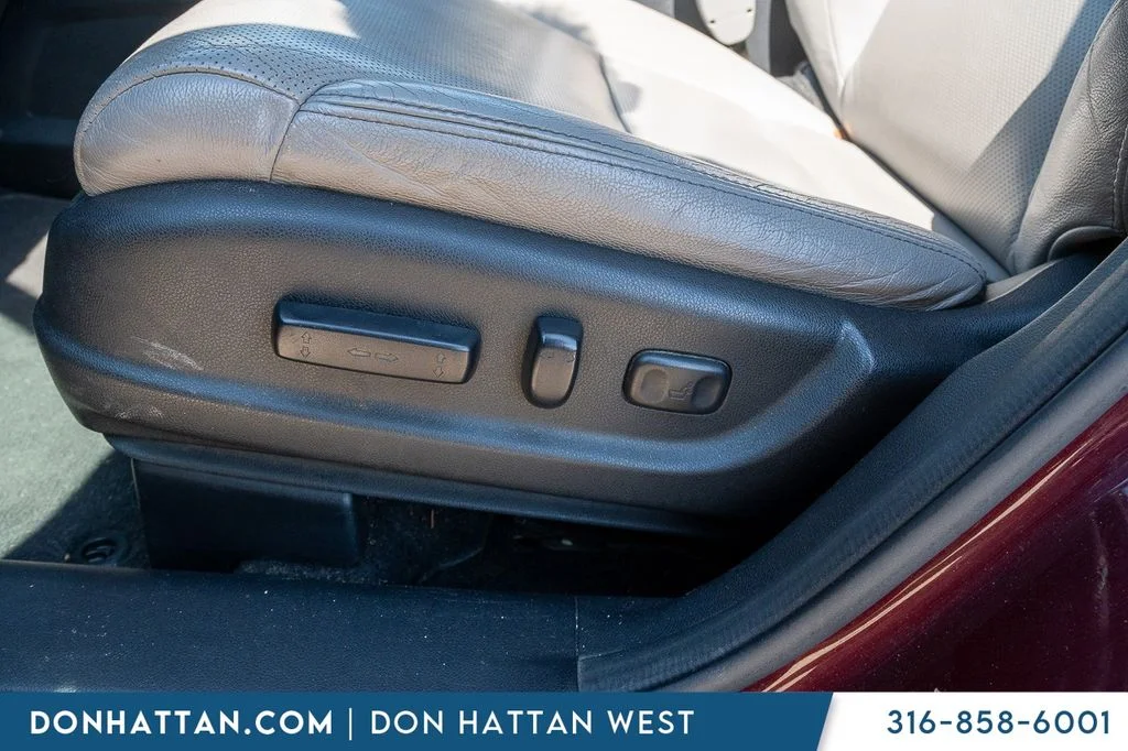 Used 2015  Honda EX-L image 19