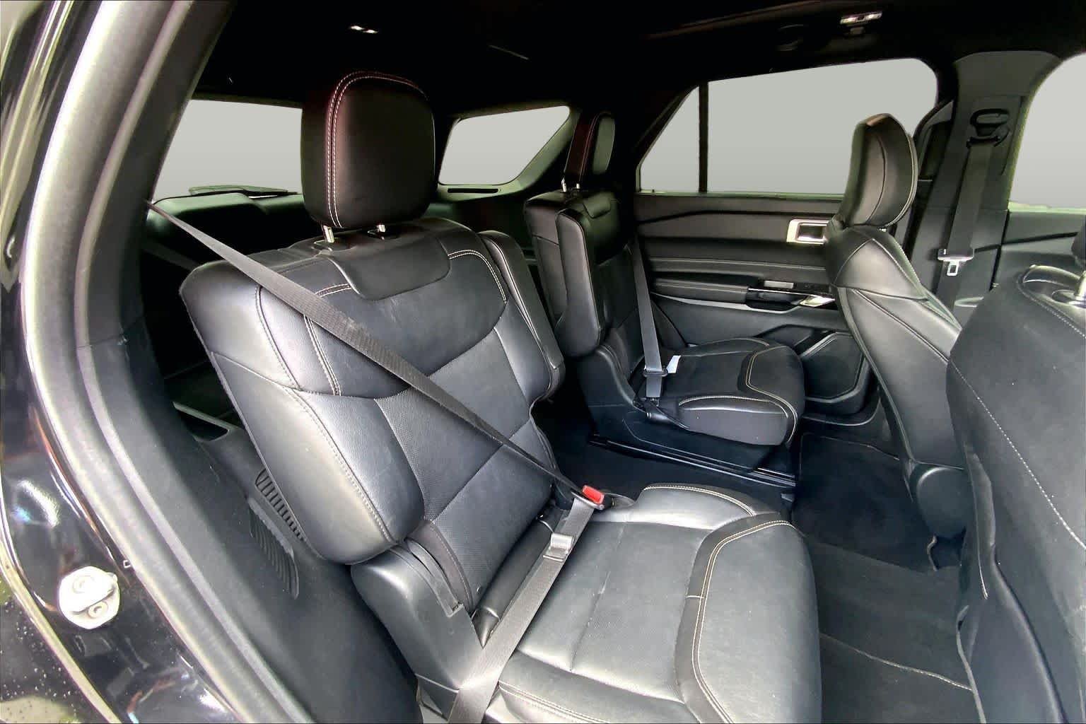 Used 2023 Agate Black Ford ST image 20