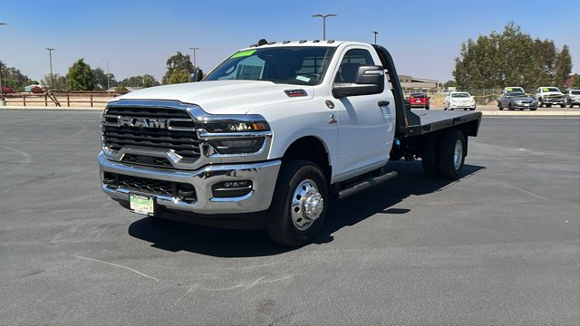 2026 RAM 3500 Chassis Tradesman - Photo 7