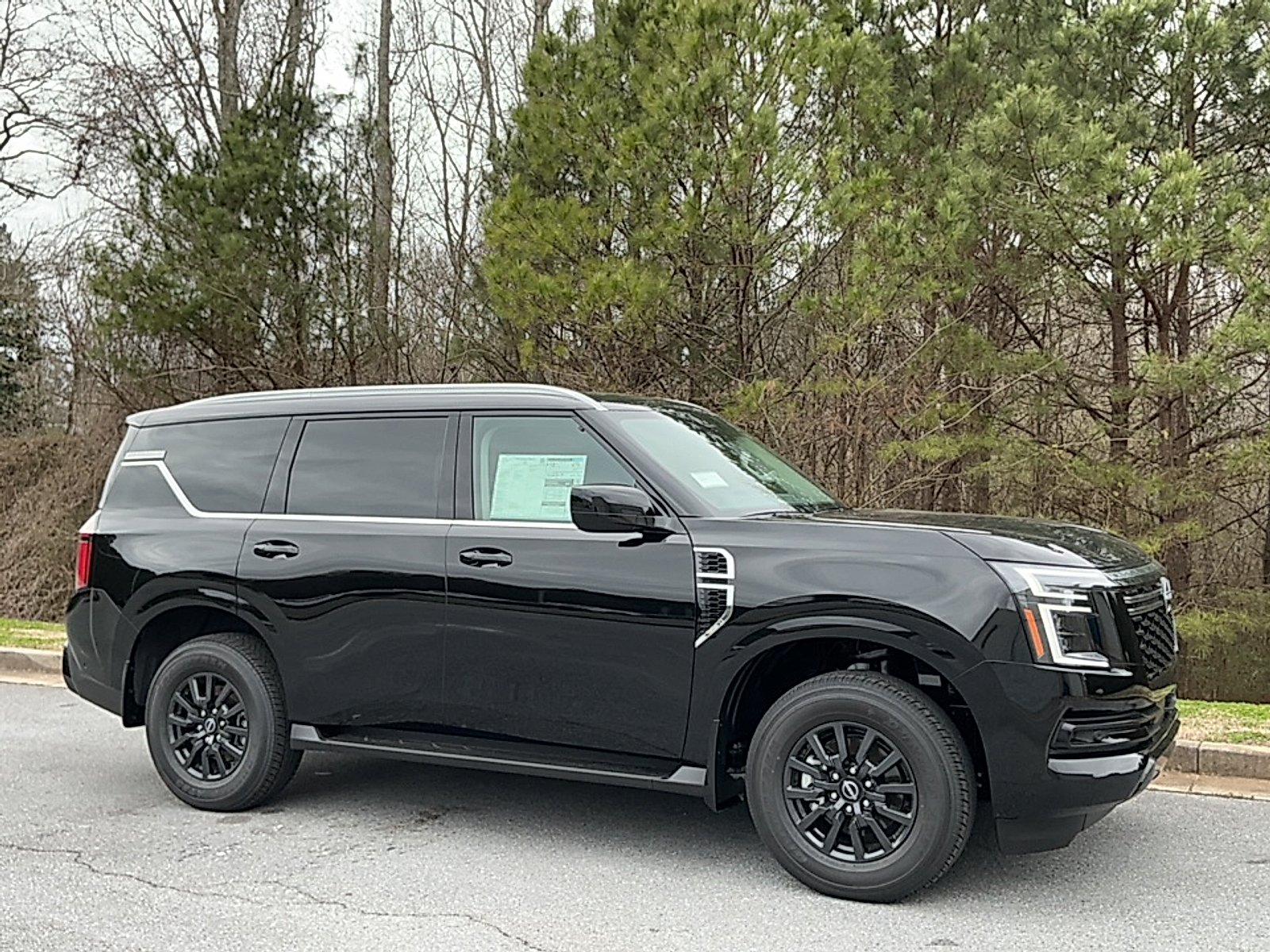 2026 Nissan Armada SV 4x2's photo