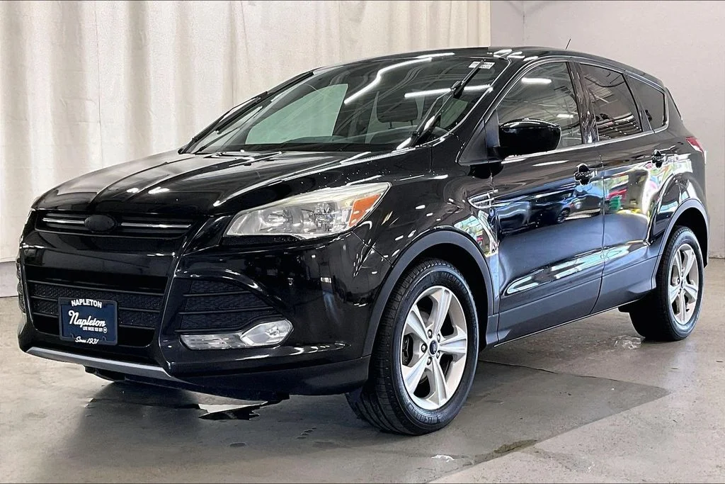 Used 2014 Black Ford SE image 12
