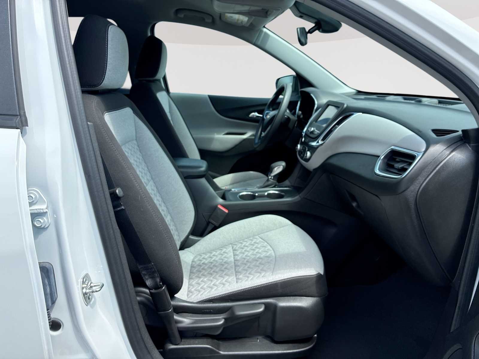 2024 Chevrolet Equinox LS - Photo 28