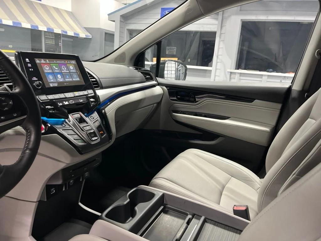 2024 Honda Odyssey Touring - Photo 14