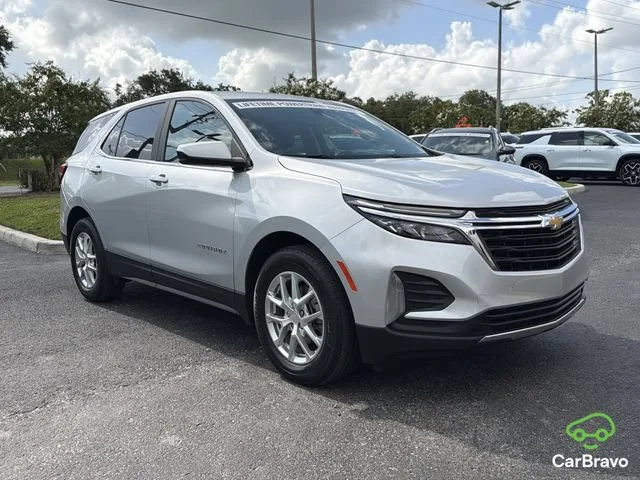 Used 2022 Silver Ice Metallic Chevrolet LT image 2