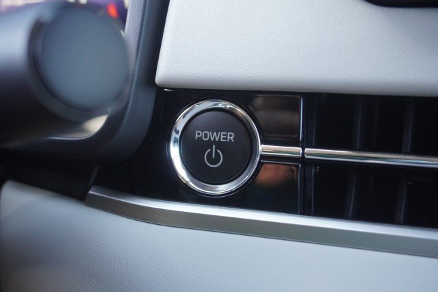 2025 Mitsubishi Outlander Plug-in Hybrid SEL - Photo 27