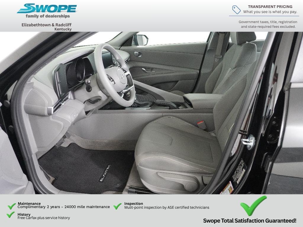 Used 2023 Onyx Black Hyundai SEL image 12