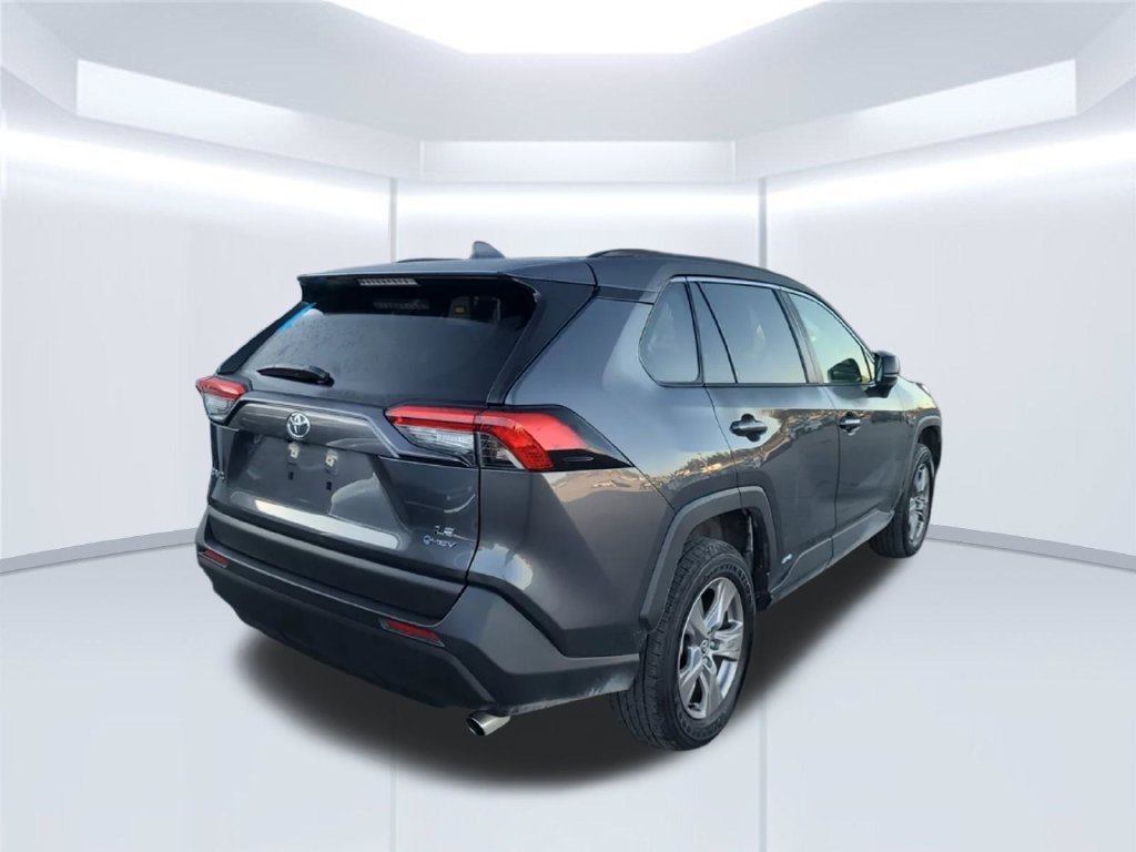 Used 2025 Gray Toyota LE image 3