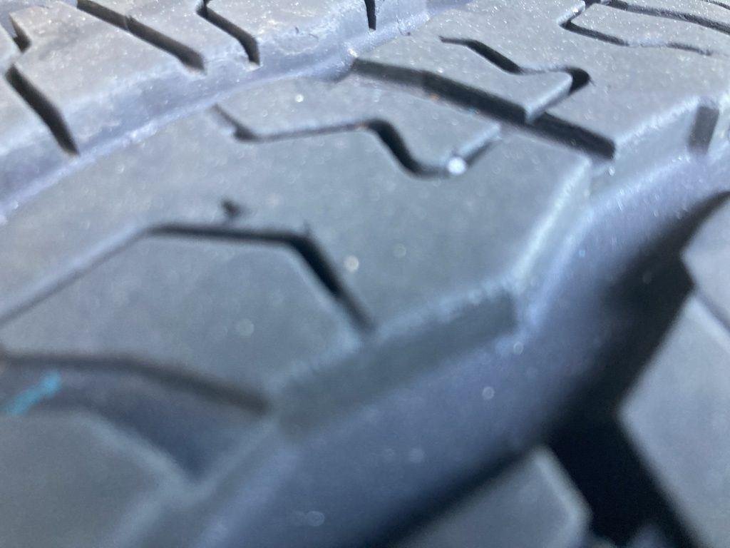 Used 2019 Velvet Chevrolet LS image 8