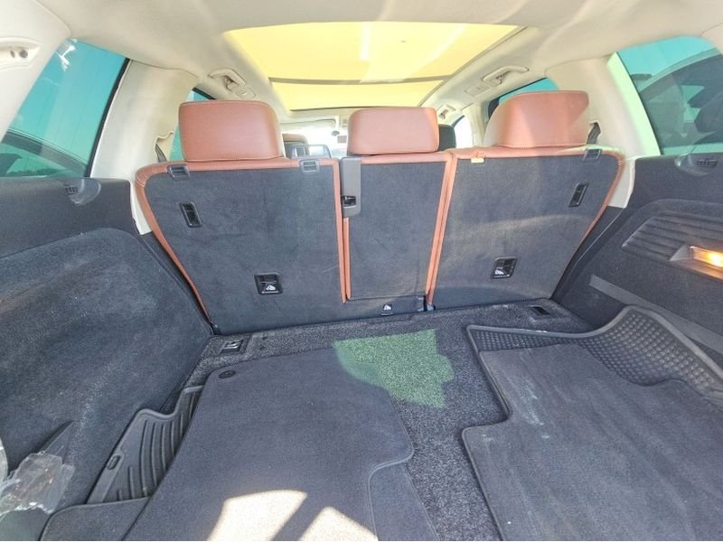Used 2015 Pure White Volkswagen Lux image 23
