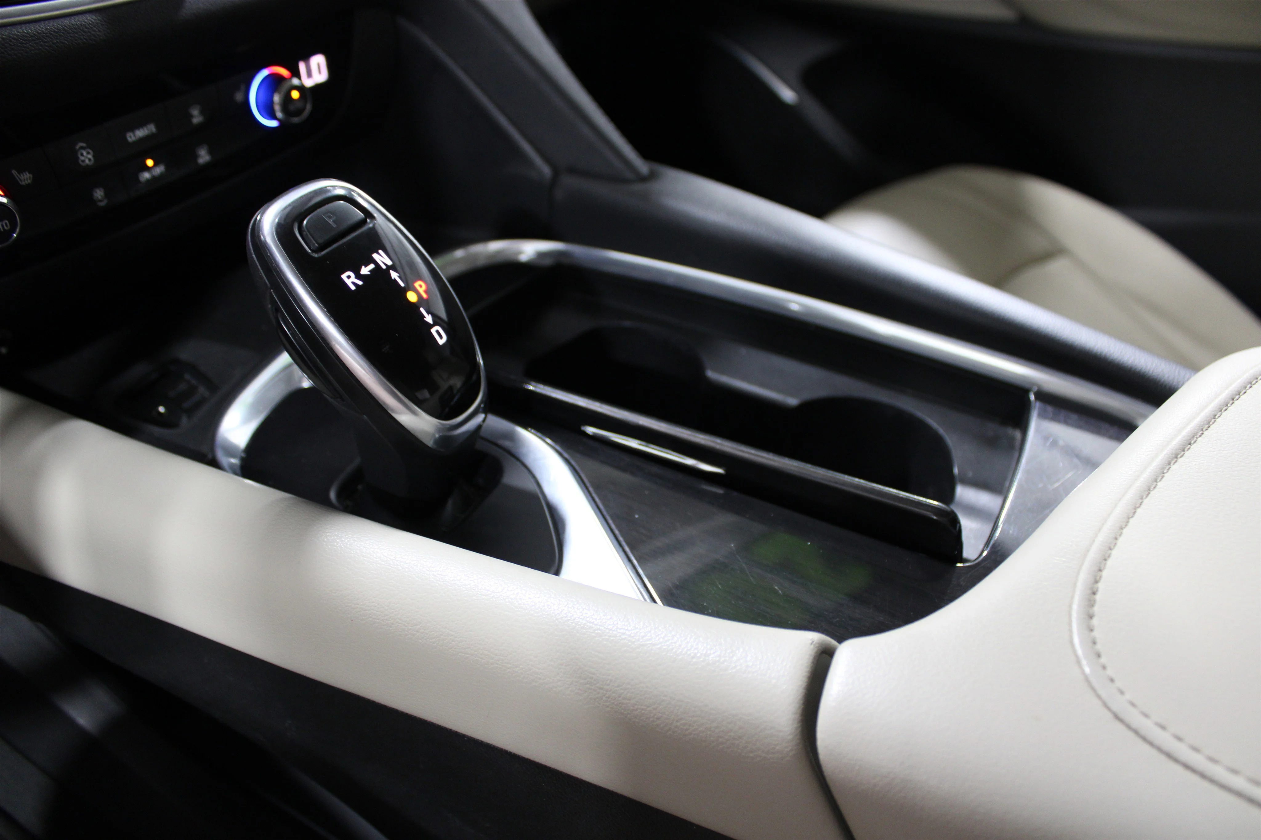 2020 Buick Enclave Essence - Photo 16