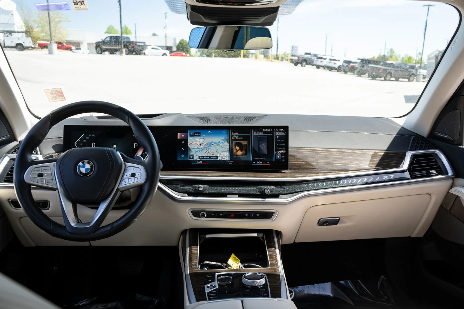 Used 2023 White BMW xDrive40i image 32