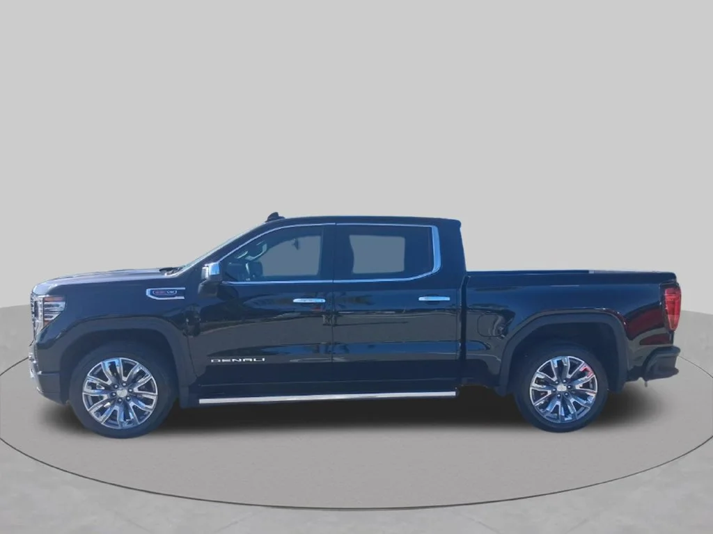 Used 2026 Black GMC Denali image 11