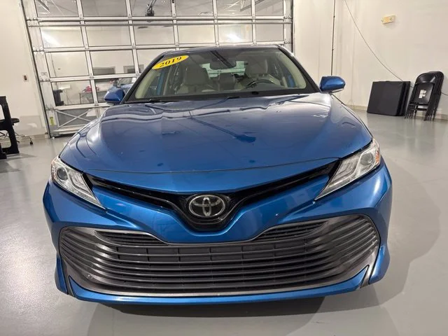 Used 2019 Blue Toyota XLE image 2