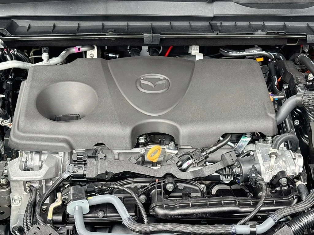 New 2026 Wind Chill Pearl Mazda Preferred AWD image 31
