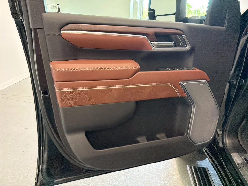 New 2026 Onyx Black GMC Denali Ultimate image 12