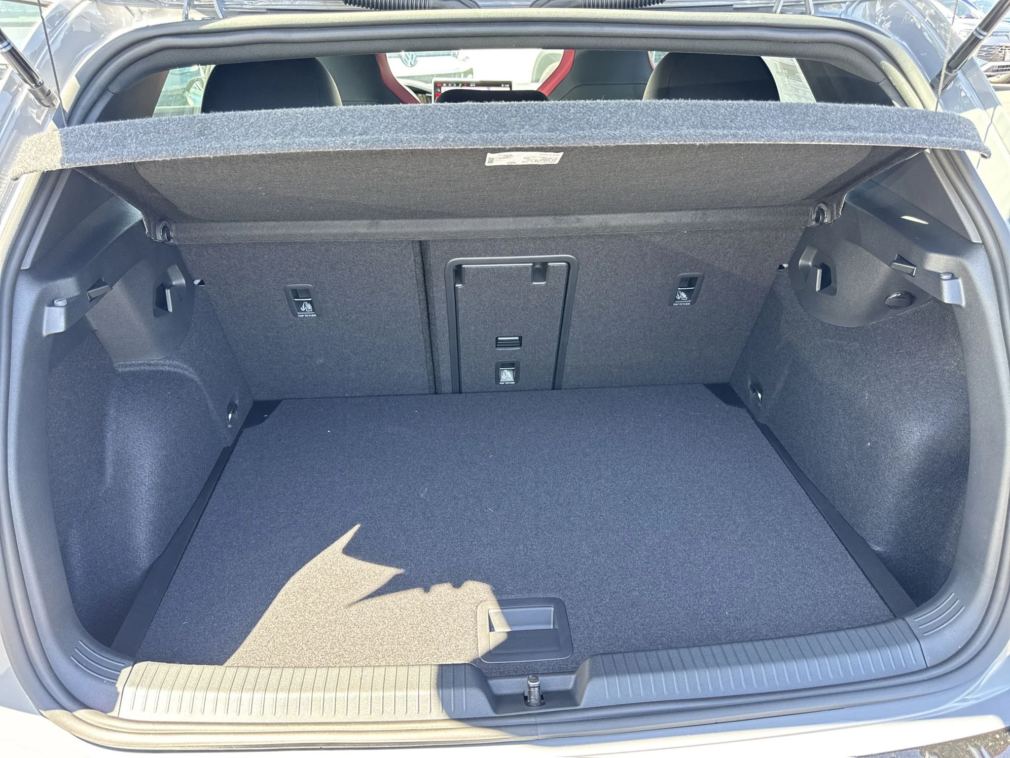 New 2026 Moonstone Gray Volkswagen SE image 32