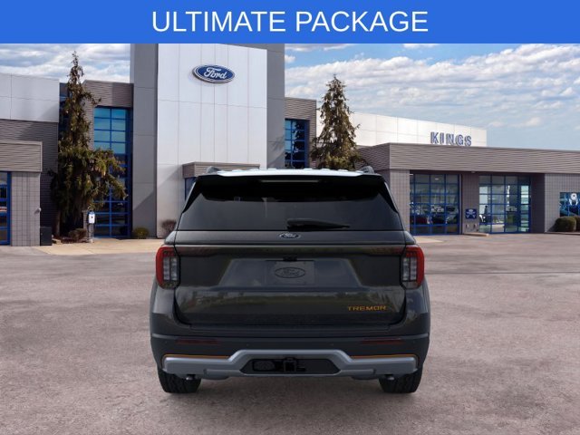 New 2026 Agate Black Metallic Ford Tremor® image 5