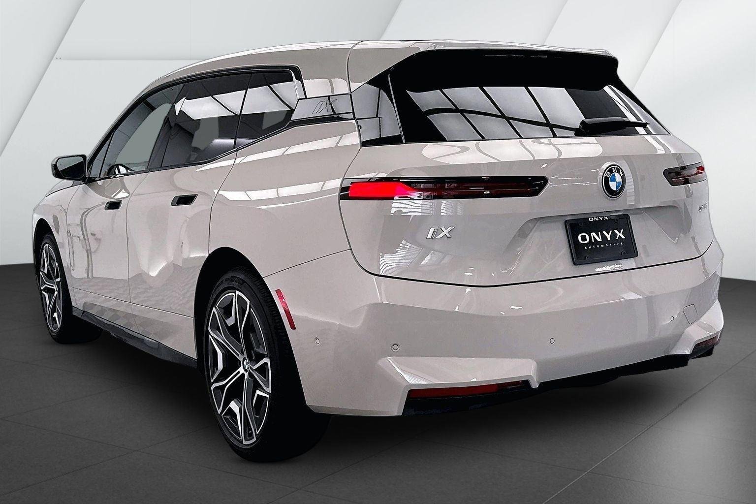 Used 2026 Dune Grey Metallic BMW xDrive45 image 9