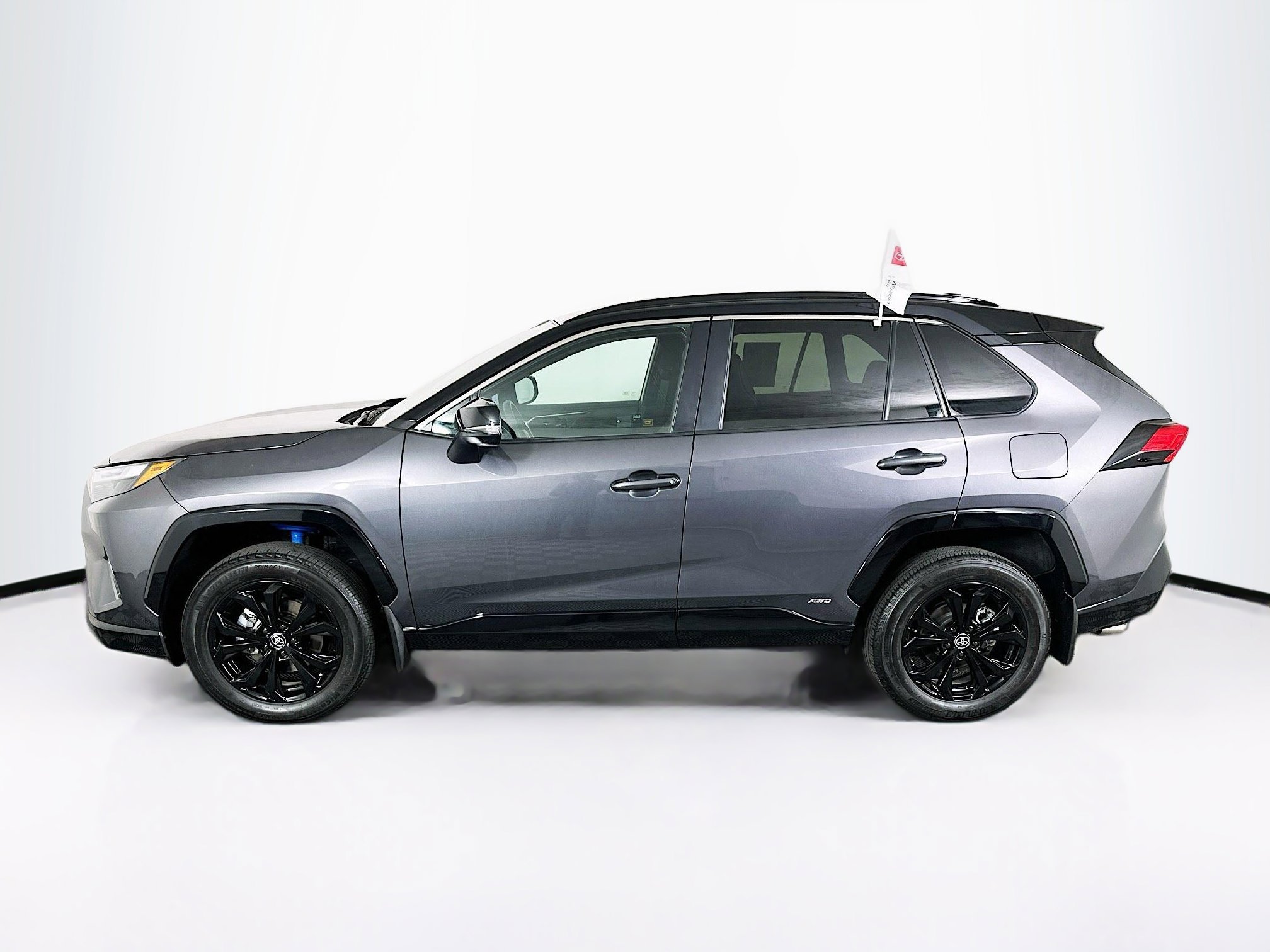 2024 Toyota RAV4 thumbnail 8