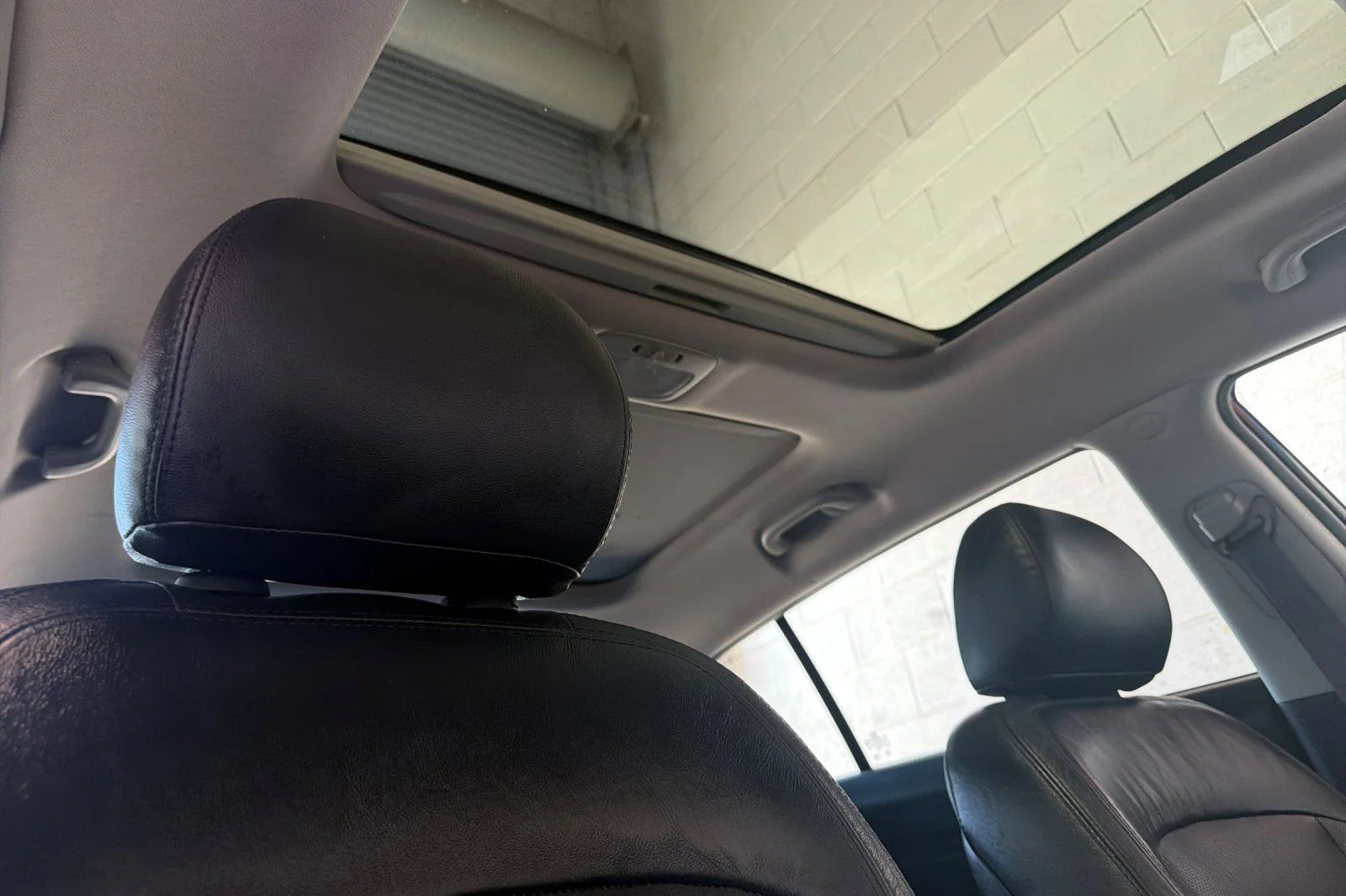 Used 2015 Black Kia EX image 19