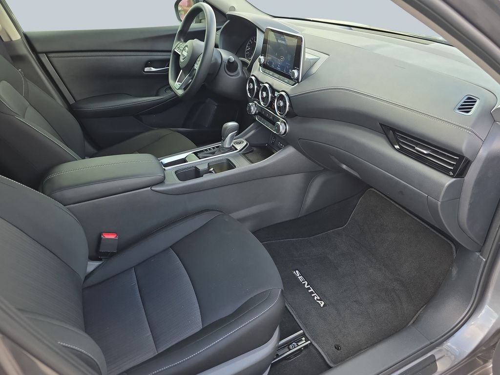 Used 2025 Gun Metallic Nissan SV image 31