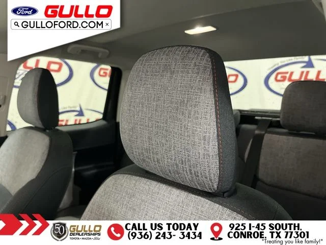 Used 2024 Gray Metallic Ford XLT image 17