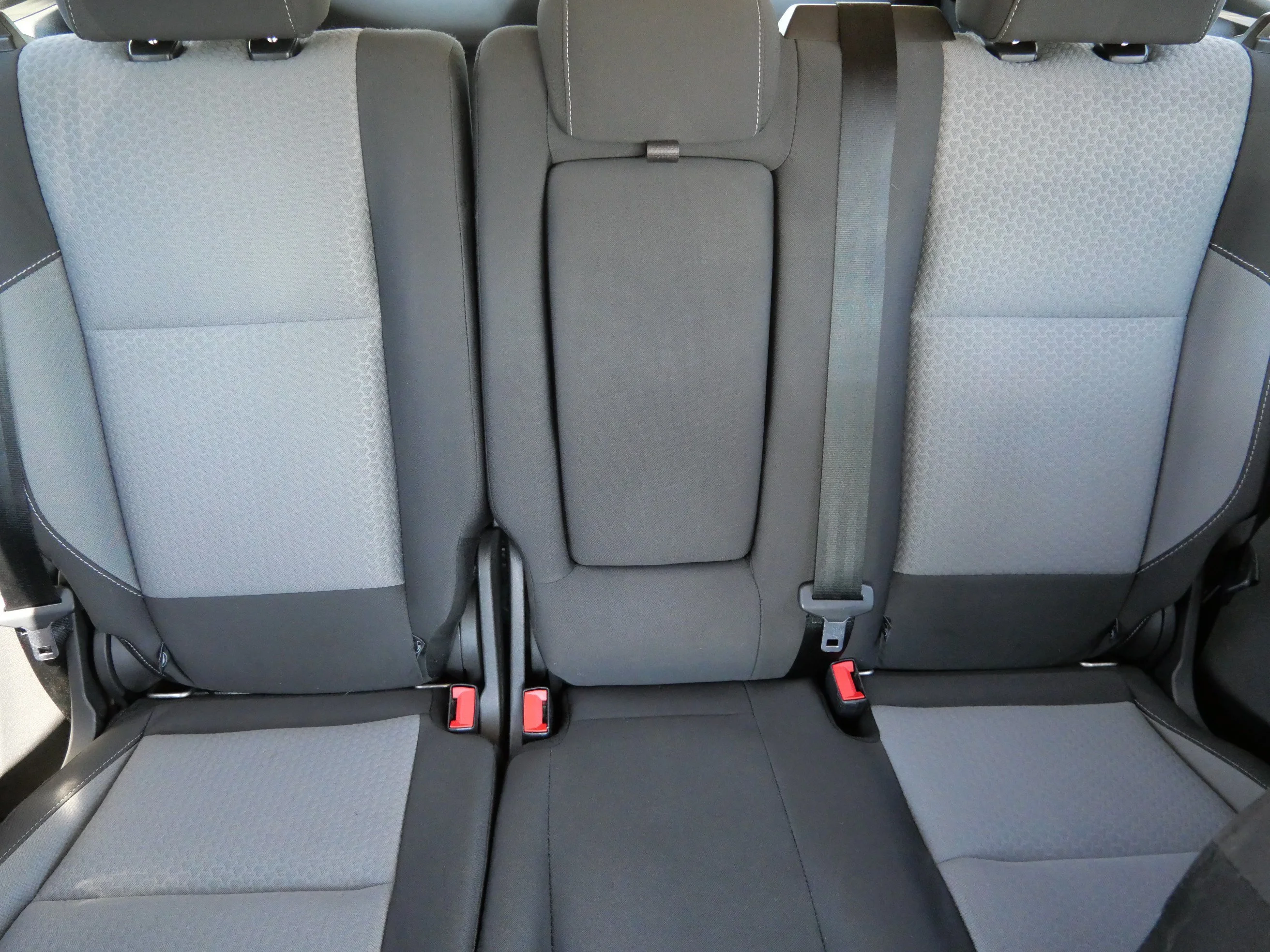 Used 2017 Lightning Blue Metallic Ford SE image 13