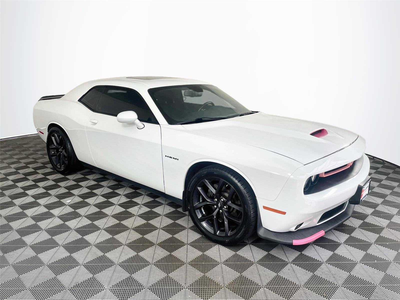 2020 Dodge Challenger R/T's photo