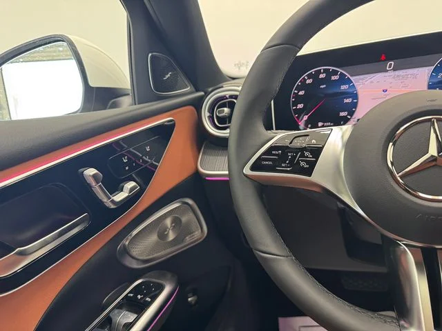 New 2026 White Mercedes-Benz C 300 image 23