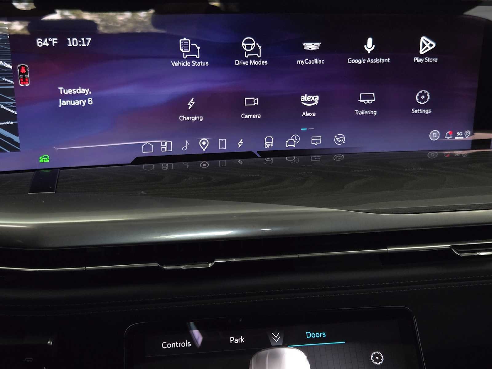 2025 Cadillac Escalade IQ Luxury 2 - Photo 11