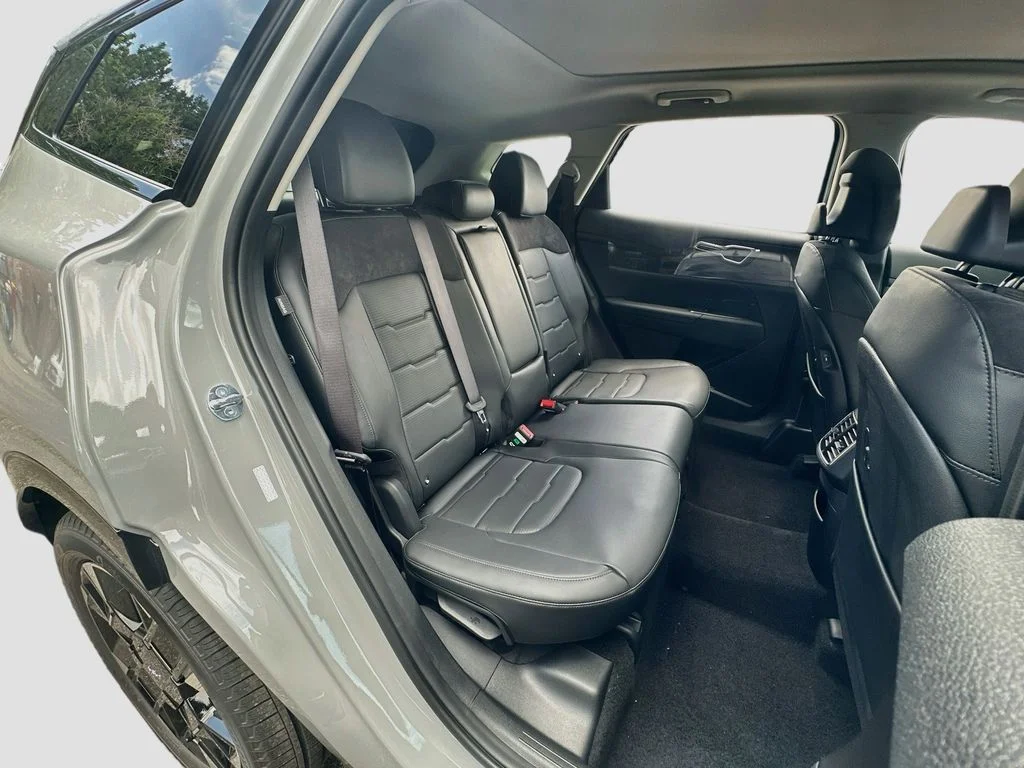 New 2026 Wolf Gray Kia SX Prestige image 28