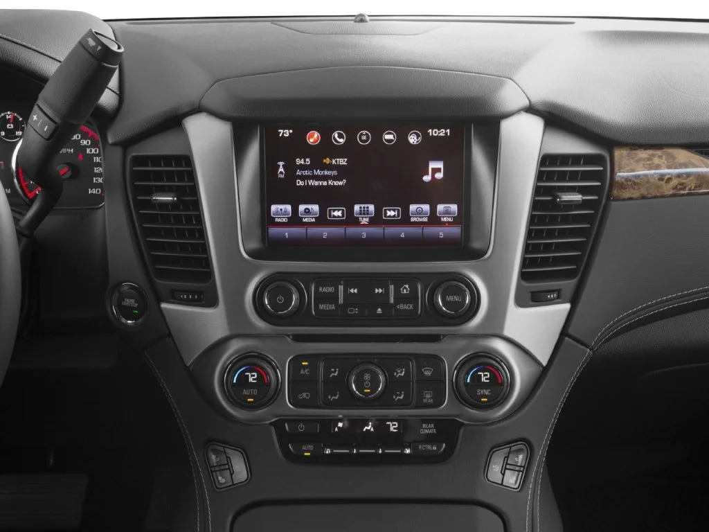 Used 2016 QUICKSILVER METALLIC GMC Denali image 7