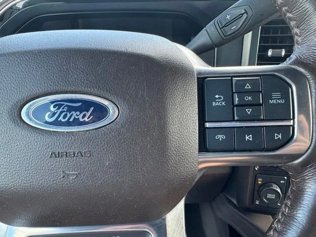 Used 2023 White Ford King Ranch image 31