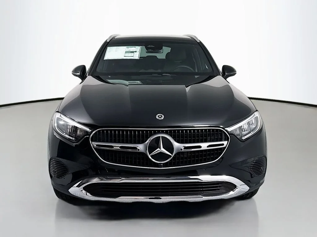 Certified Used 2026 Black Mercedes-Benz GLC 300 image 6