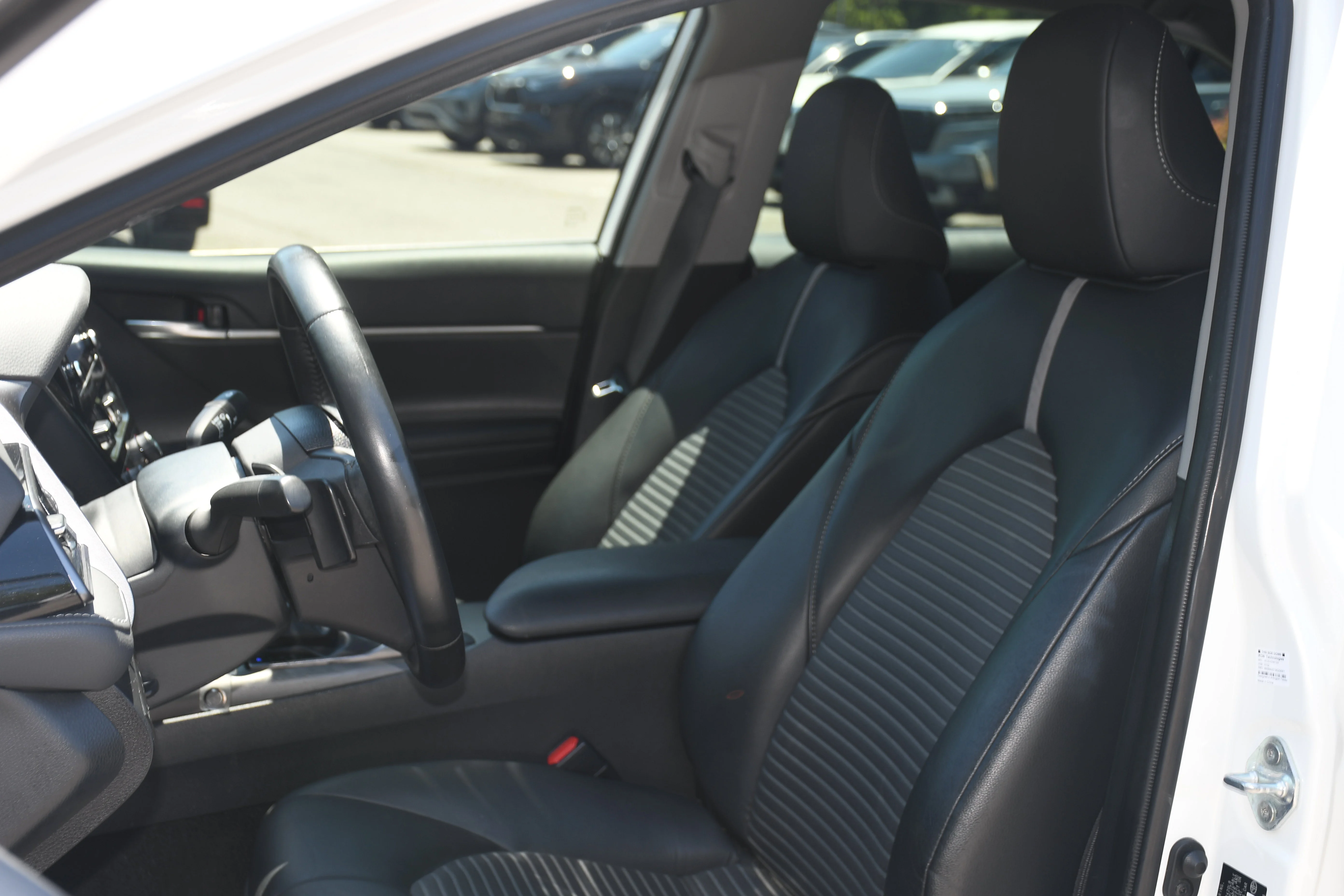 Used 2023 White Toyota SE image 11