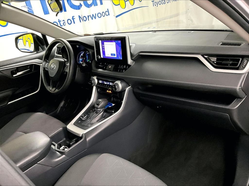 Used 2025 Silver Toyota XLE image 14