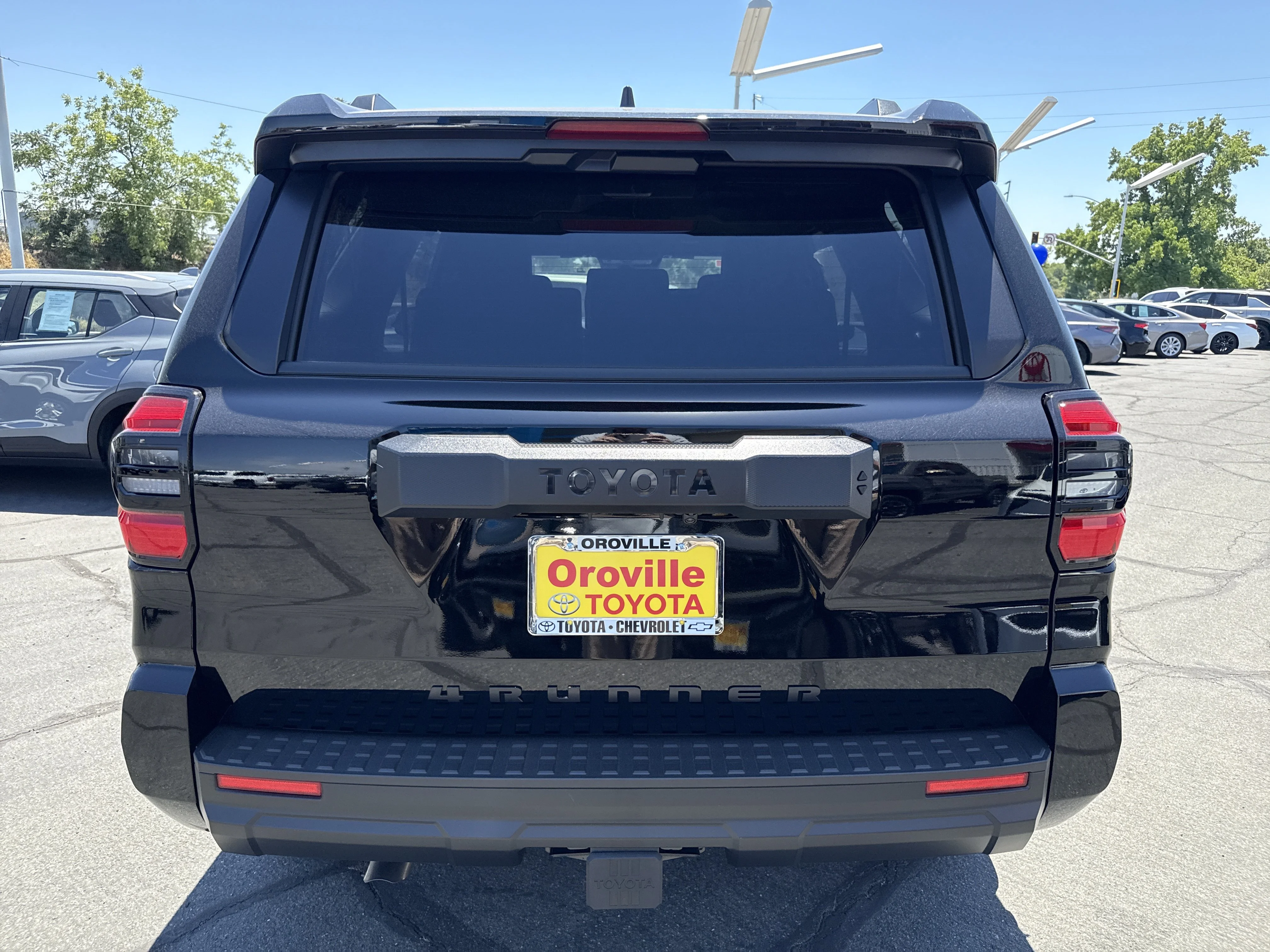 2026 Toyota 4Runner SR5 - Photo 4