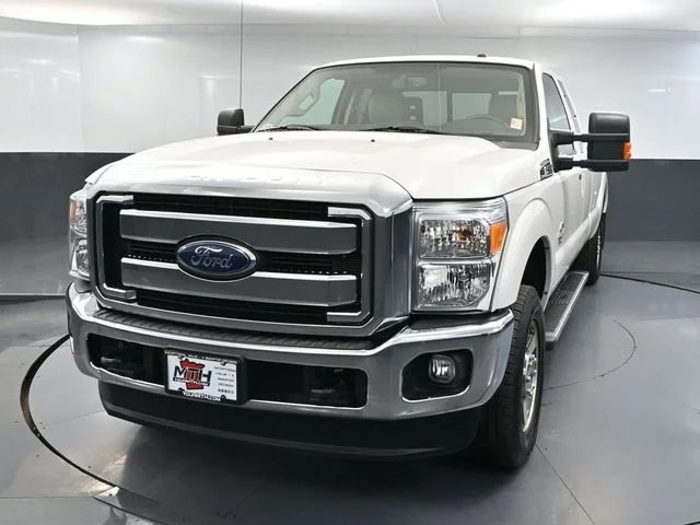 Used 2015 White Ford Lariat image 12
