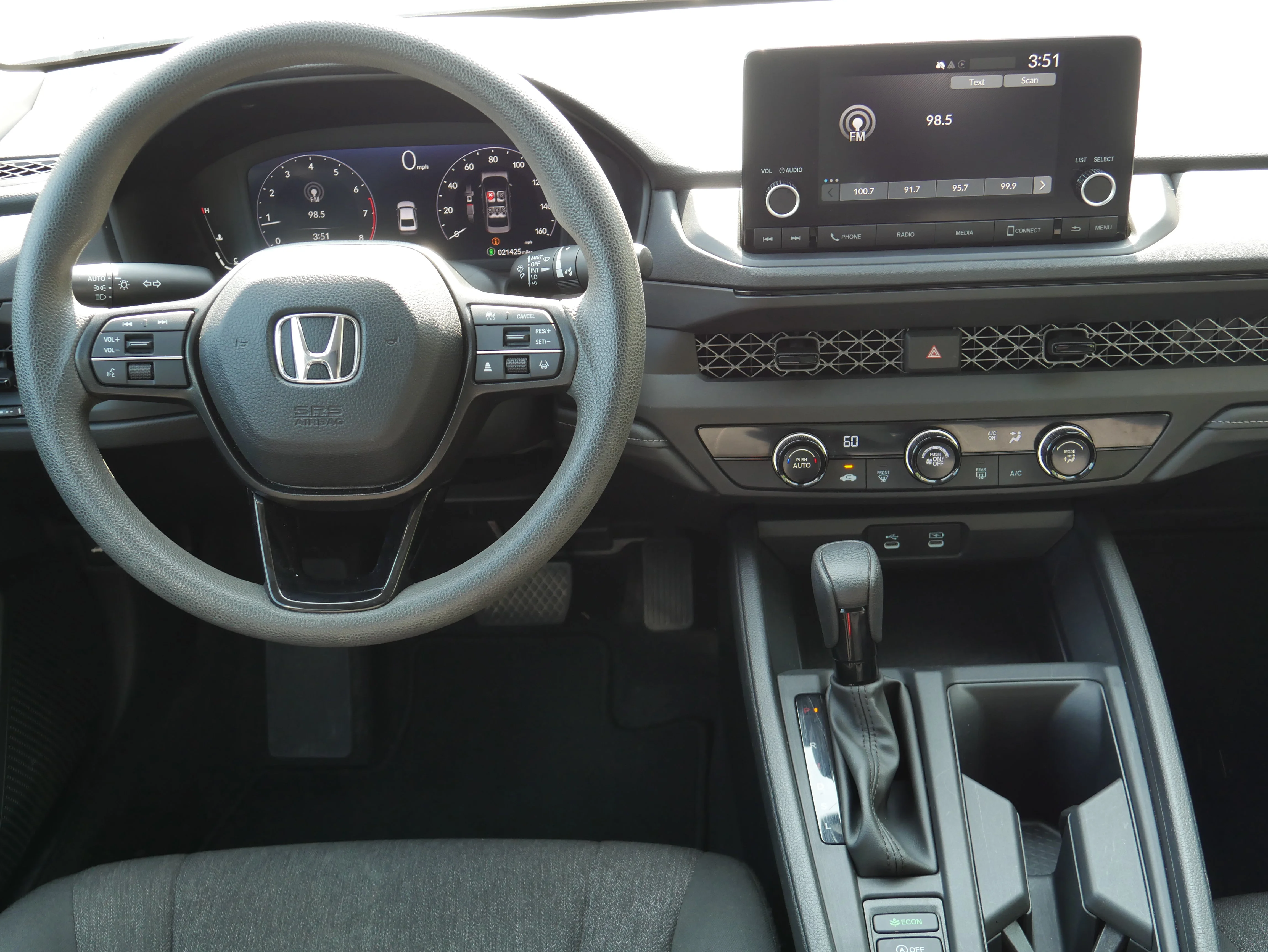 2023 Honda Accord LX - Photo 15
