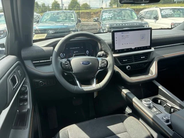 New 2027 White Ford 4DR AWD TREMOR image 20