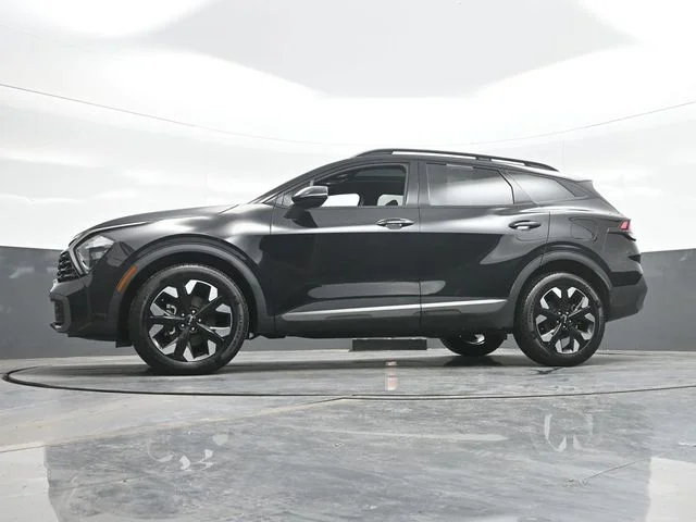 Used 2023 Black Kia X-Line image 21